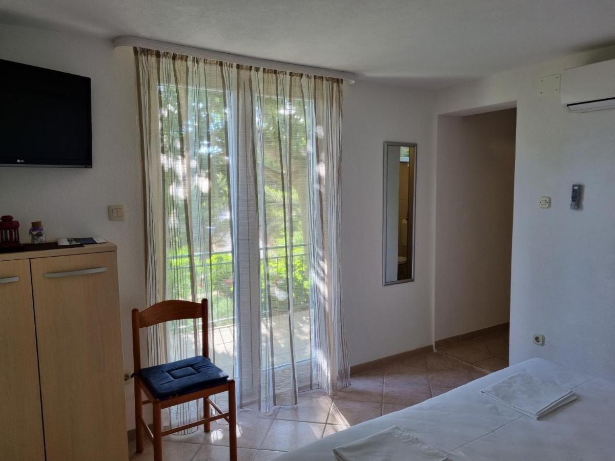 Guesthouse Dominovic Brela Luaran gambar