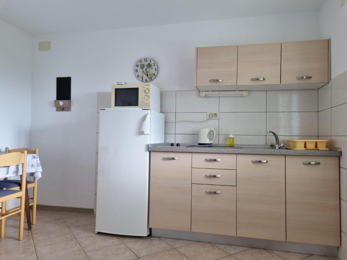 Guesthouse Dominovic Brela Luaran gambar
