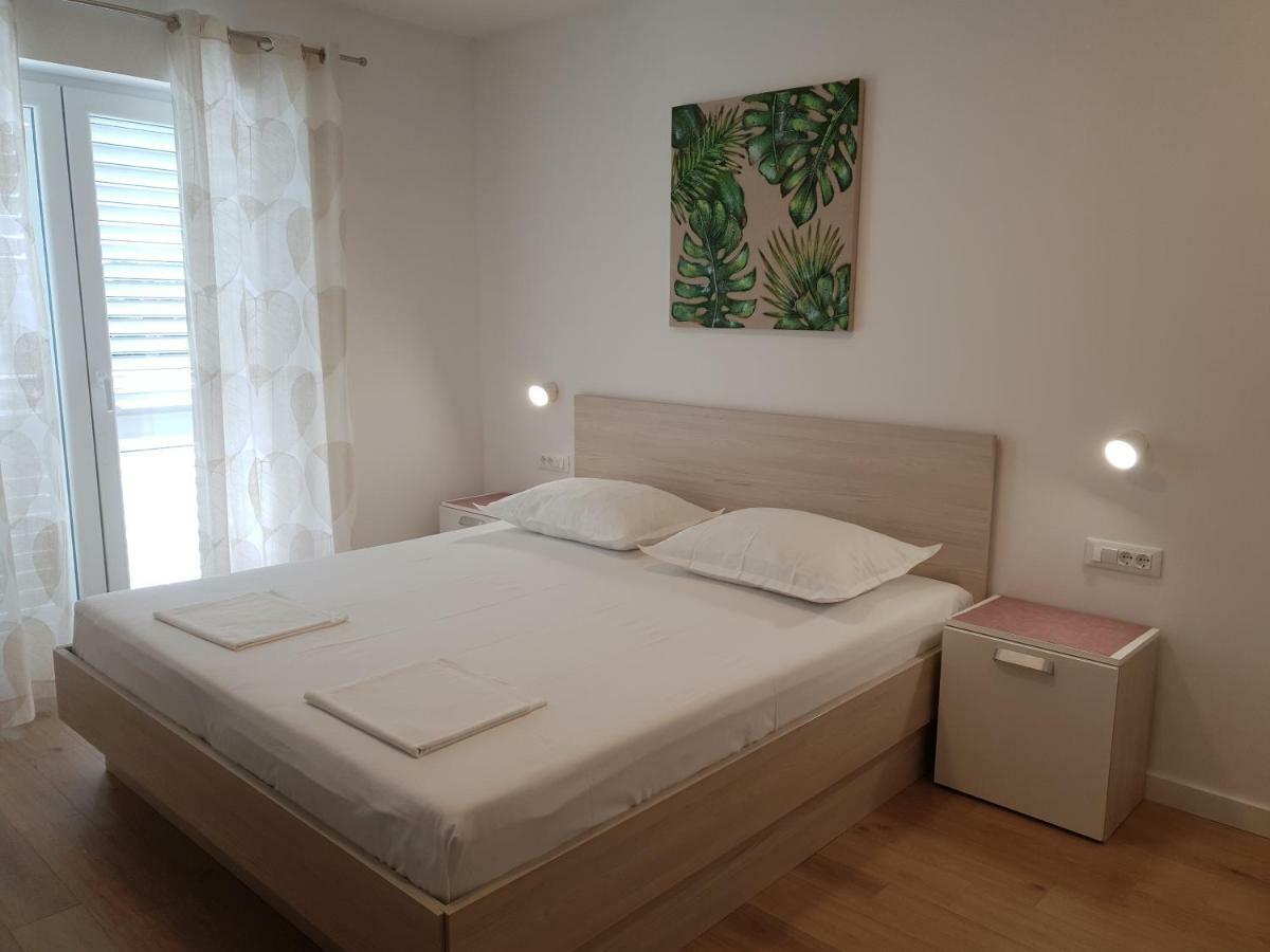 Guesthouse Dominovic Brela Luaran gambar