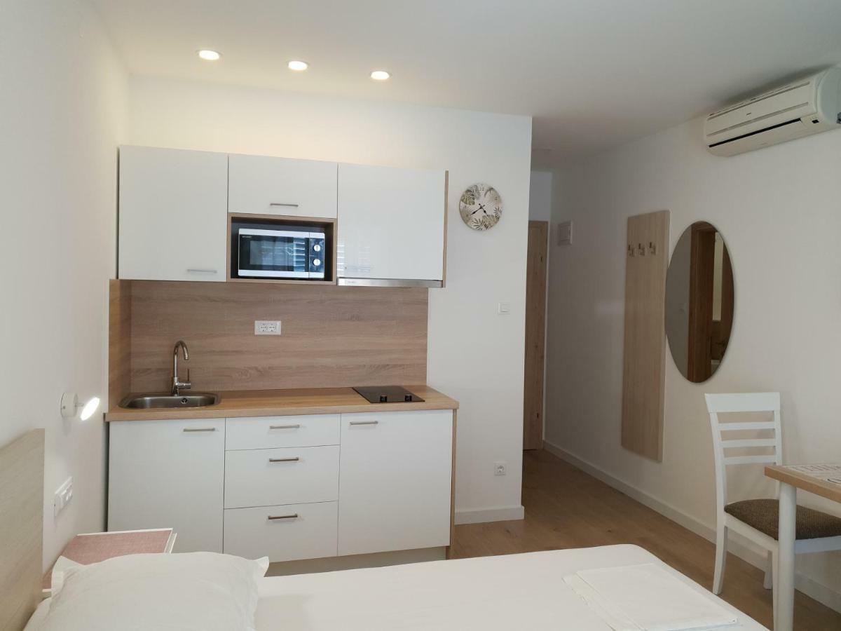 Guesthouse Dominovic Brela Luaran gambar