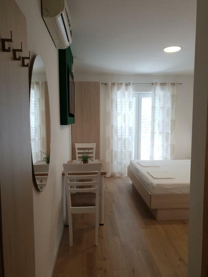 Guesthouse Dominovic Brela Luaran gambar