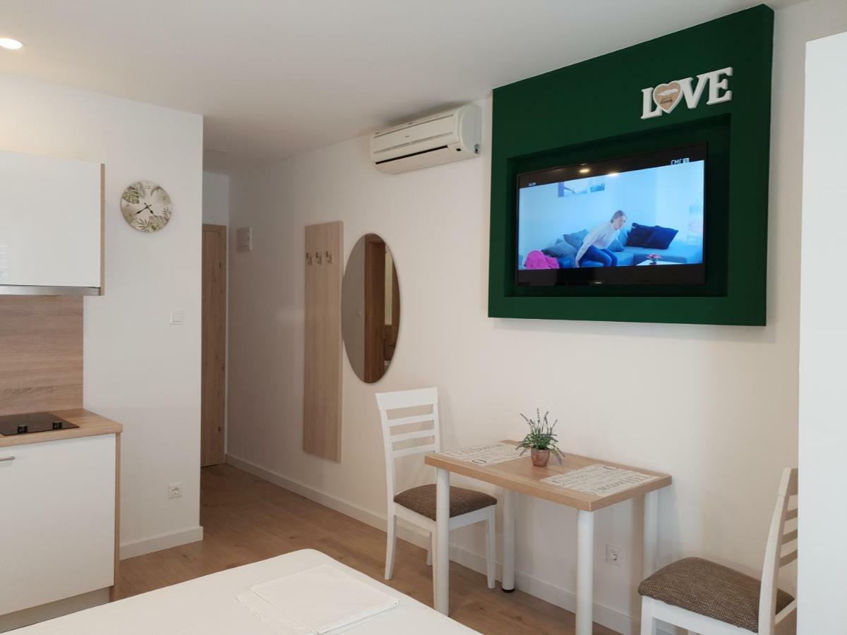 Guesthouse Dominovic Brela Luaran gambar