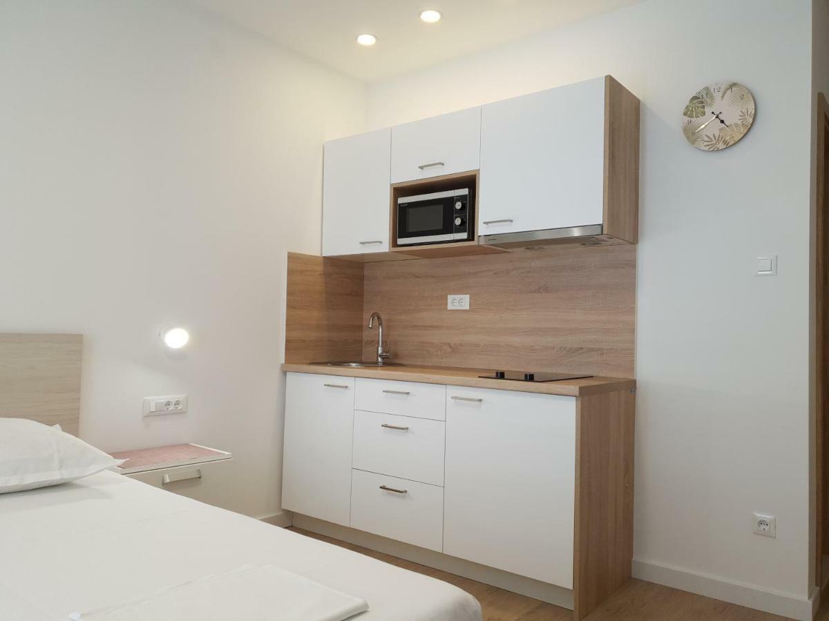 Guesthouse Dominovic Brela Luaran gambar