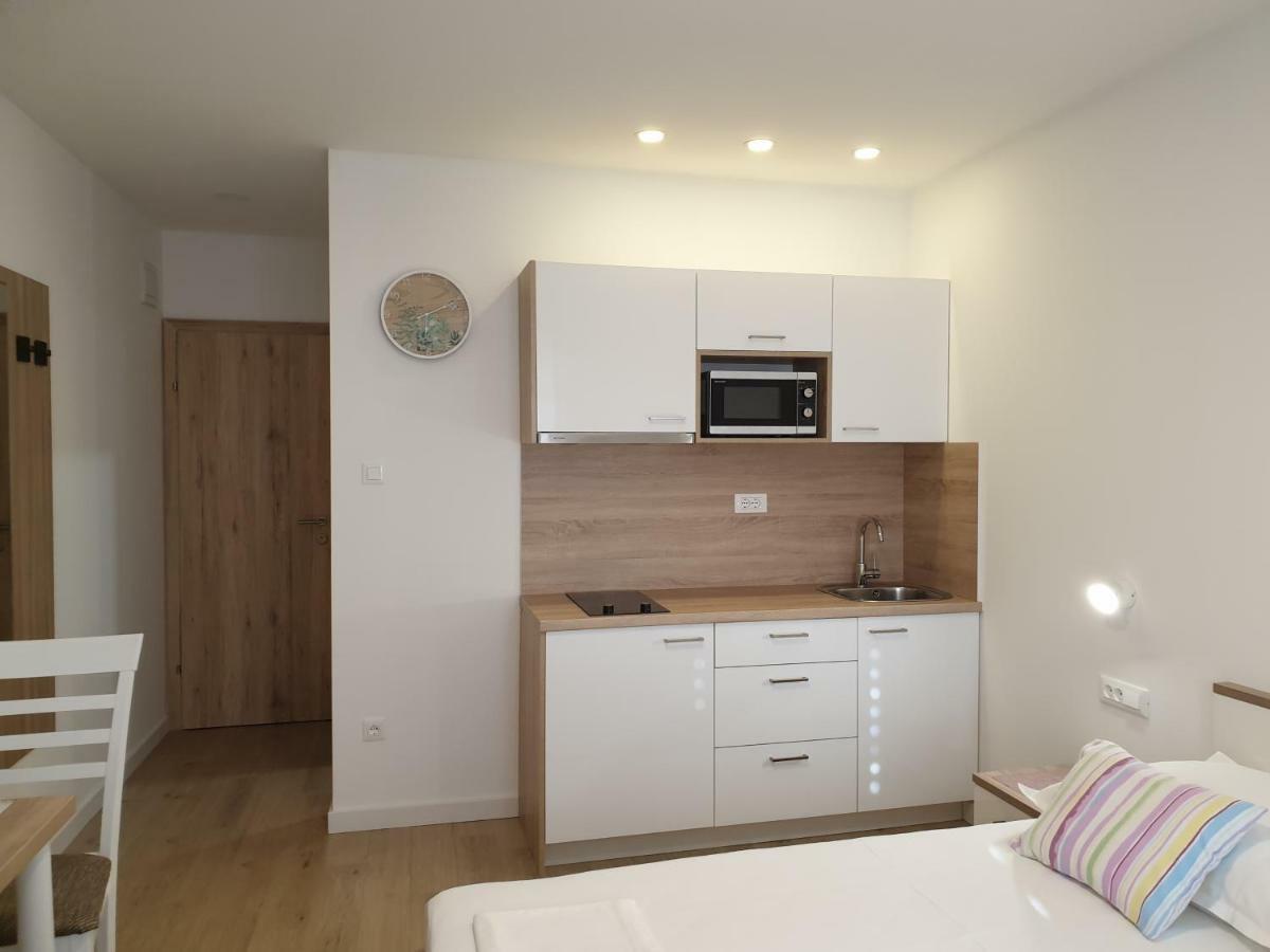 Guesthouse Dominovic Brela Luaran gambar